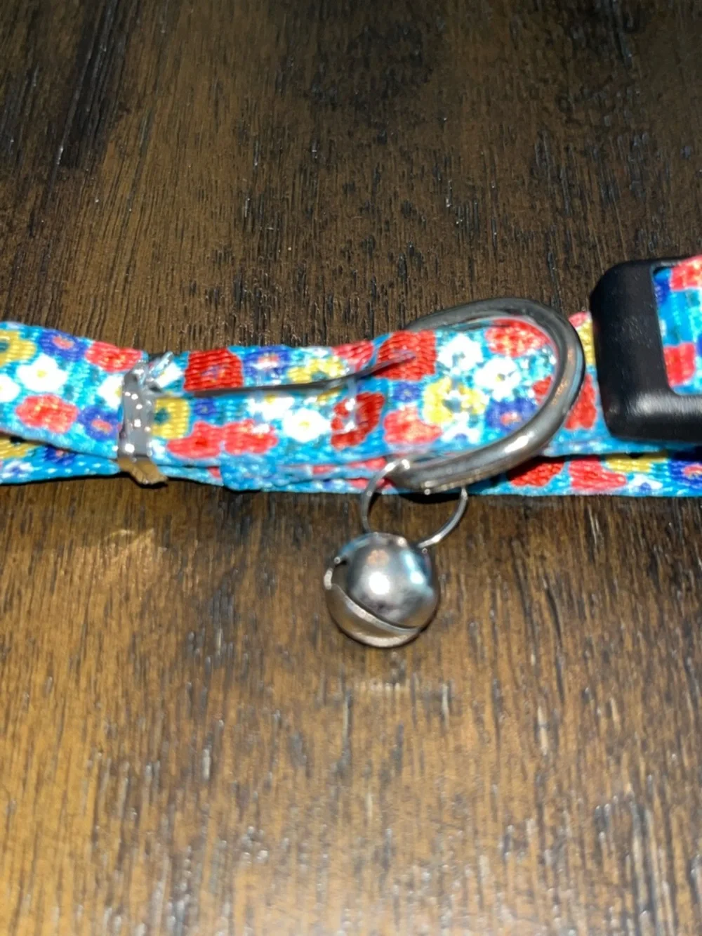 Cat Collar - Beautiful Bright Colored Floral Collection w/ Bell: New w/ Tags